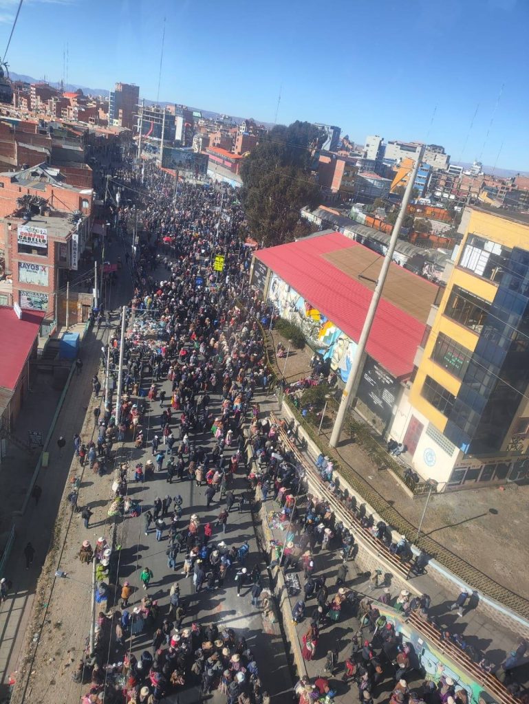 Bolívia: Grande Marcha de El Alto a La Paz